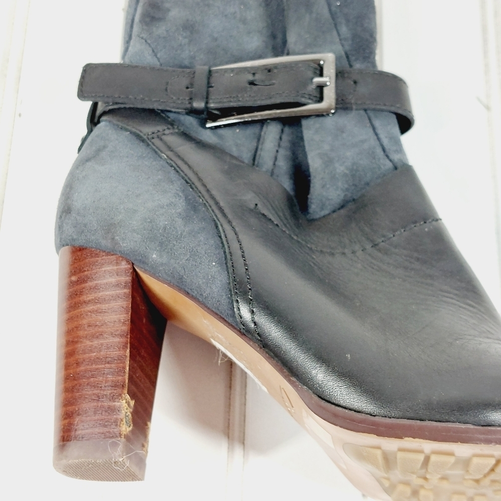 Clarks Kacia Garnet  Women's Boots - Black Leather/Navy Suede E199 - Picture 16 of 16
